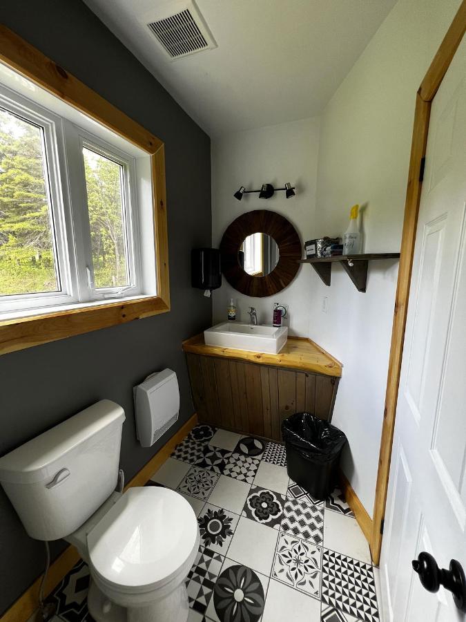 Chill Shack - Auberge Jeunesse Sainte Anne-des-Chênes Exteriér fotografie
